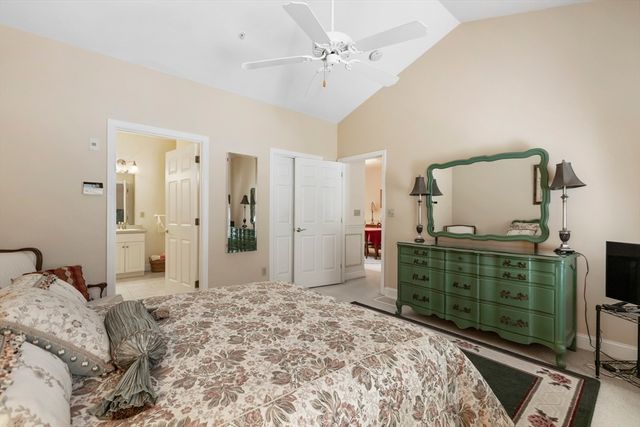 47 Orchard Meadow Dr. 47, Shrewsbury, MA 01545