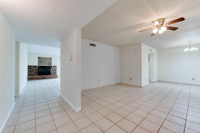 15702 Mendocino Drive, Houston, TX 77051