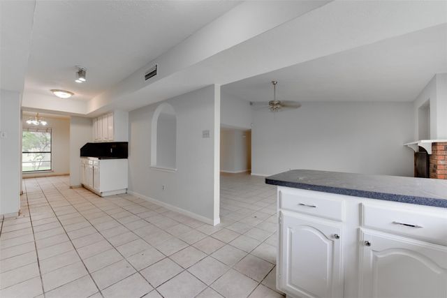 15702 Mendocino Drive, Houston, TX 77051