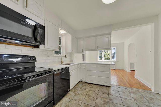 702 DEVONSHIRE RD, Baltimore, MD 21229