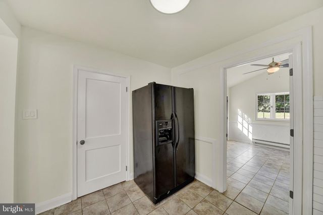 702 DEVONSHIRE RD, Baltimore, MD 21229