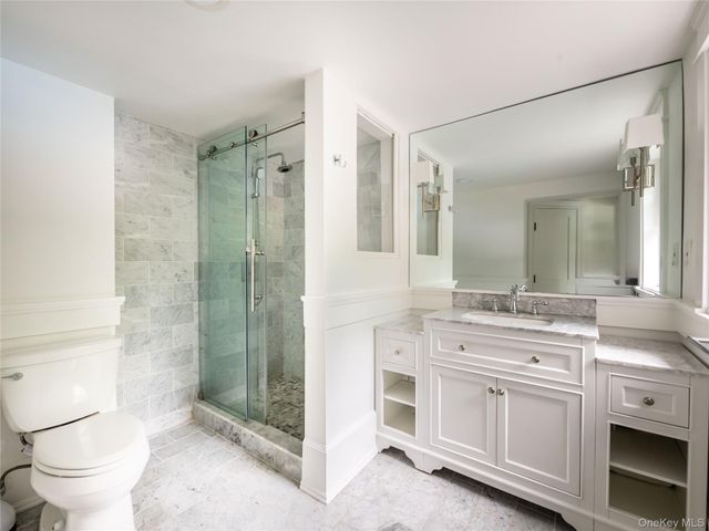 245 Lattingtown Road, Locust Valley, NY 11560