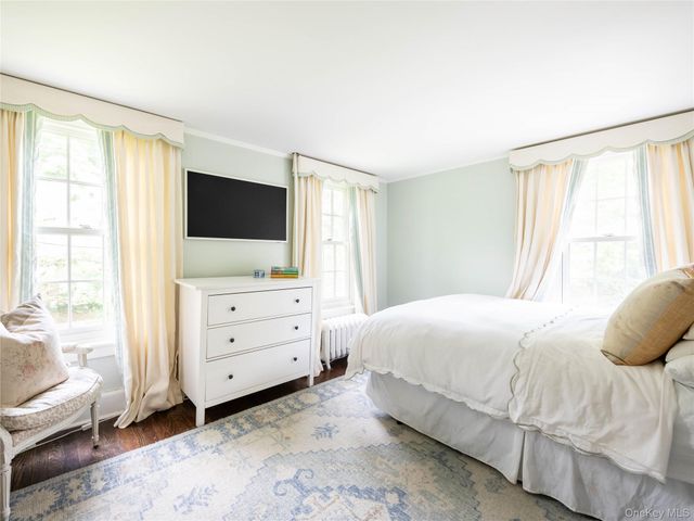 245 Lattingtown Road, Locust Valley, NY 11560