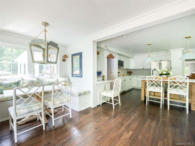 245 Lattingtown Road, Locust Valley, NY 11560