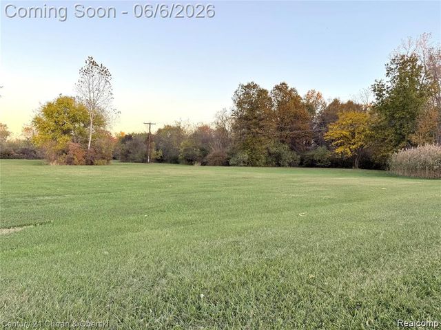 4444 Eureka Road, Romulus, MI 48174
