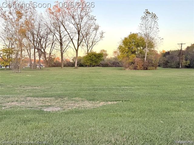 4444 Eureka Road, Romulus, MI 48174