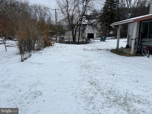 3276 WILLIAM PENN HWY, Mifflintown, PA 17059