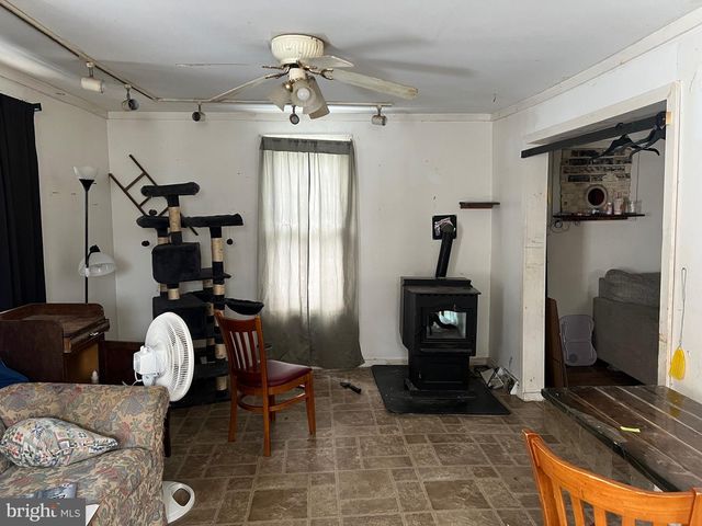 3276 WILLIAM PENN HWY, Mifflintown, PA 17059