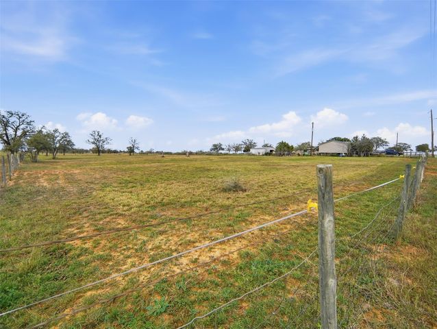 Tract 5 Oak Creek DR, Gonzales, TX 78629