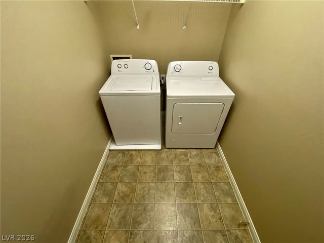 6434 Frosted Dawn Court, Las Vegas, NV 89141