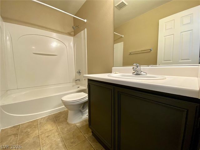 6434 Frosted Dawn Court, Las Vegas, NV 89141