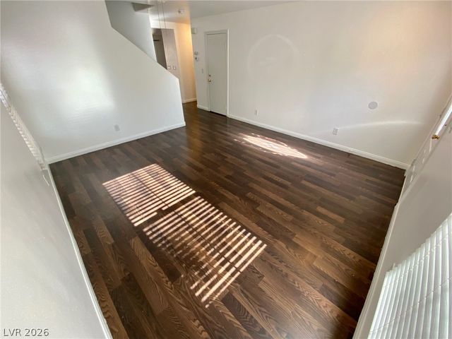 6434 Frosted Dawn Court, Las Vegas, NV 89141