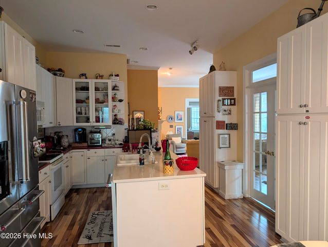 4200 Stratton Village Lane, Wilmington, NC 28409