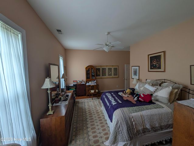 4200 Stratton Village Lane, Wilmington, NC 28409