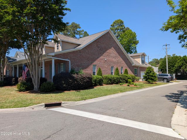 4200 Stratton Village Lane, Wilmington, NC 28409