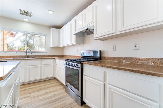 8240 Calico Wind Street, Las Vegas, NV 89131