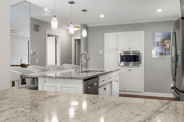 5213 Overlook Drive, Bloomington, MN 55437