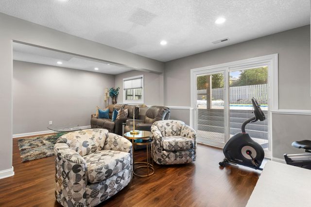 5213 Overlook Drive, Bloomington, MN 55437