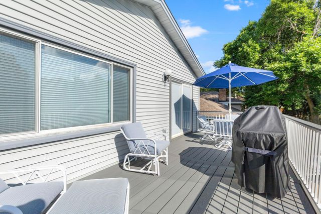 5213 Overlook Drive, Bloomington, MN 55437