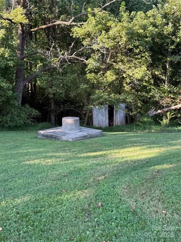 2308 Morganton Boulevard SW, Lenoir, NC 28645