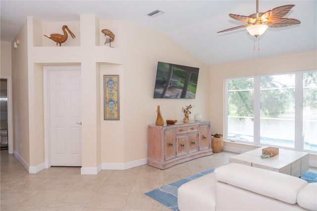 714 BAYHILL COURT, Lady Lake, FL 32159