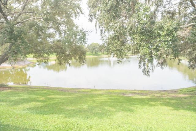 714 BAYHILL COURT, Lady Lake, FL 32159