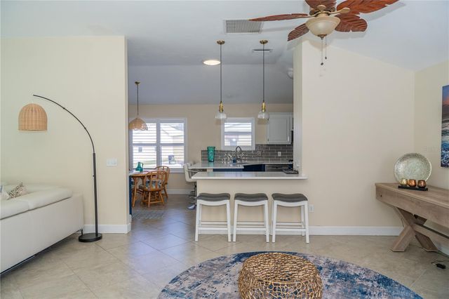 714 BAYHILL COURT, Lady Lake, FL 32159