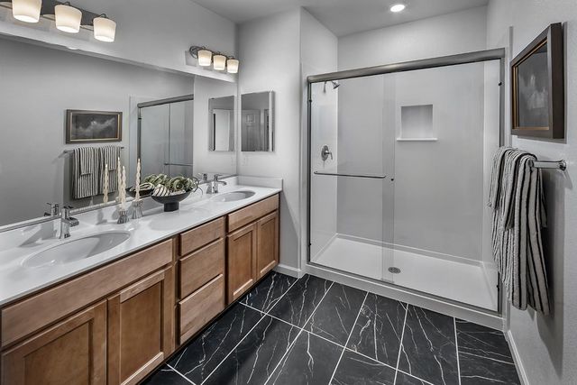 728 Point Martin Way, Daly City, CA 94014