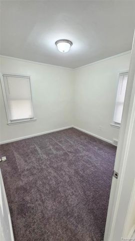 19591 Strasburg Street, Detroit, MI 48205