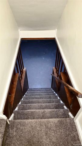 19591 Strasburg Street, Detroit, MI 48205