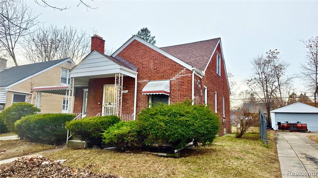 19591 Strasburg Street, Detroit, MI 48205