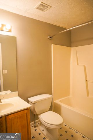 6960 N Glen Drive, Cumming, GA 30028