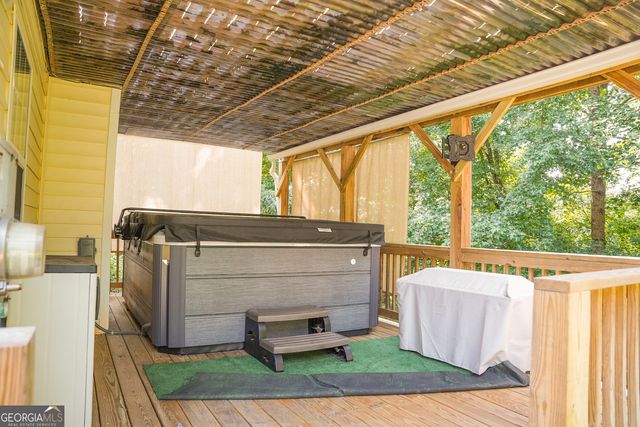 6960 N Glen Drive, Cumming, GA 30028