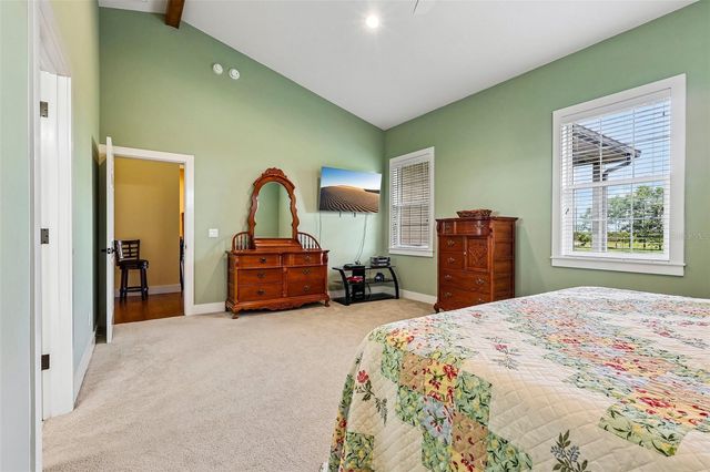 3670 LAKE HATCHINEHA ROAD, Haines City, FL 33844