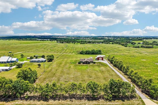 3670 LAKE HATCHINEHA ROAD, Haines City, FL 33844