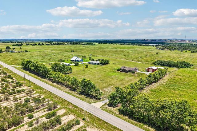 3670 LAKE HATCHINEHA ROAD, Haines City, FL 33844