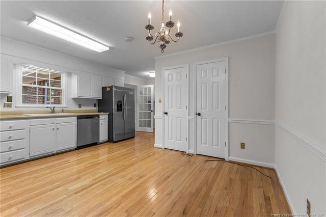 3659 Lake Forest Drive, Hope Mills, NC 28348