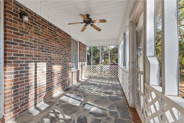 3659 Lake Forest Drive, Hope Mills, NC 28348