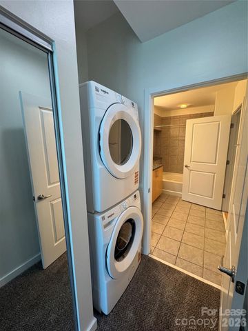 210 N Church Street 1606, Charlotte, NC 28202