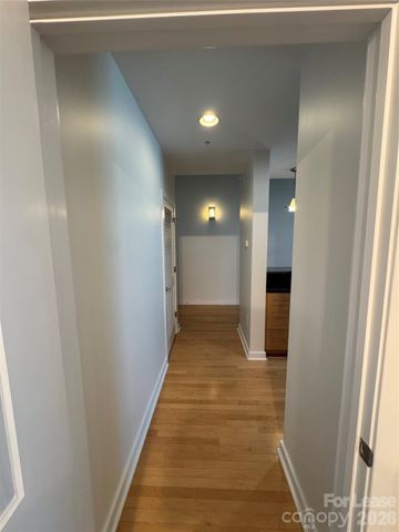 210 N Church Street 1606, Charlotte, NC 28202