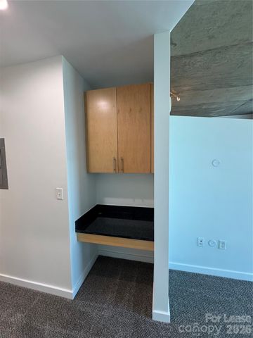 210 N Church Street 1606, Charlotte, NC 28202