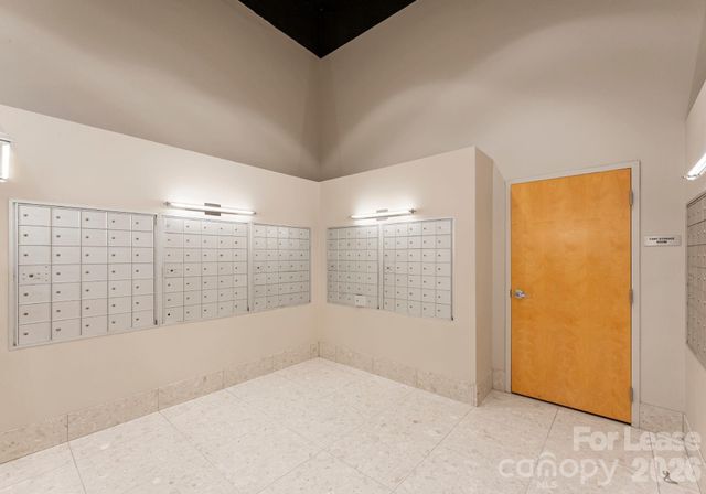 210 N Church Street 1606, Charlotte, NC 28202