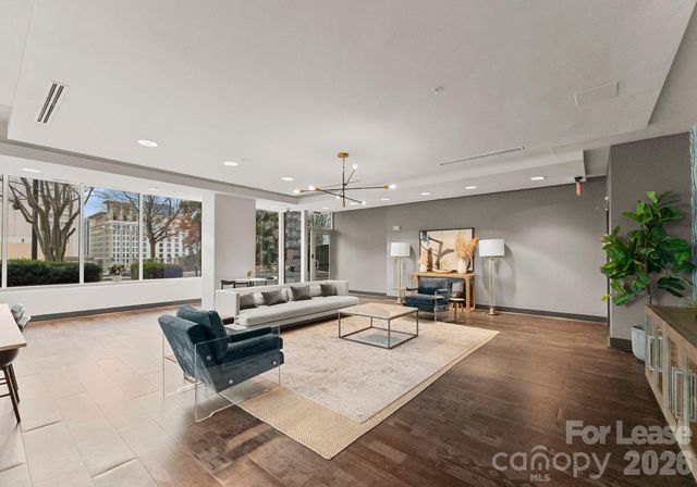 210 N Church Street 1606, Charlotte, NC 28202