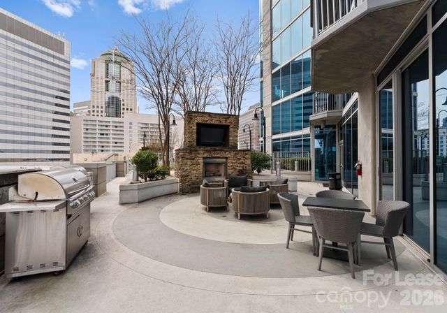 210 N Church Street 1606, Charlotte, NC 28202