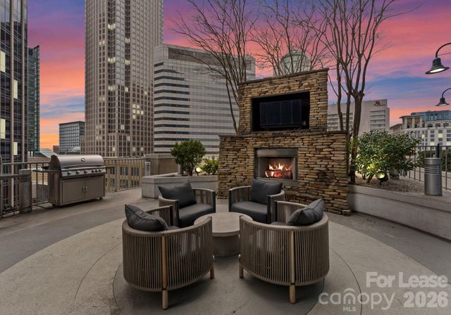 210 N Church Street 1606, Charlotte, NC 28202