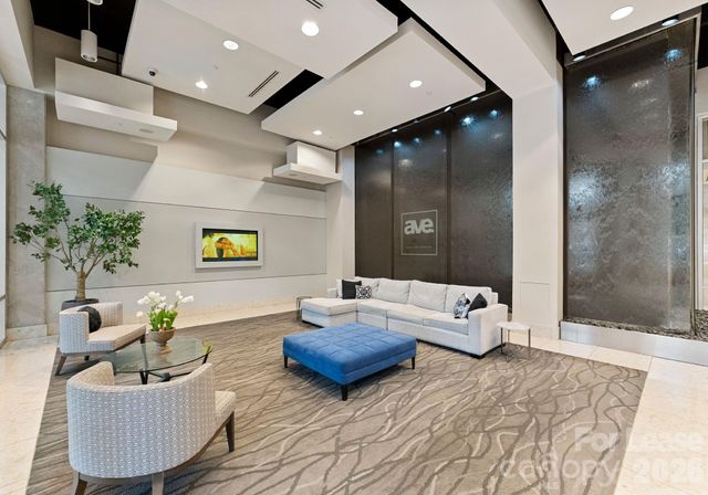 210 N Church Street 1606, Charlotte, NC 28202