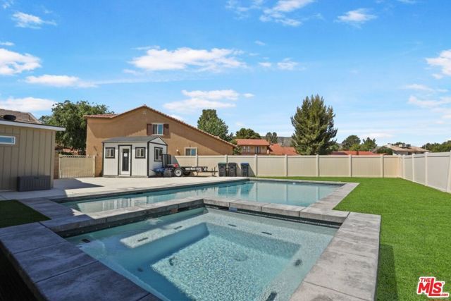 7027 Kristina Court, Lancaster, CA 93536