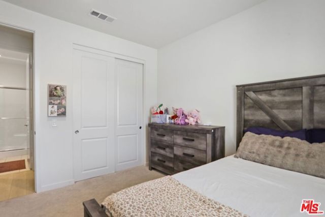 7027 Kristina Court, Lancaster, CA 93536