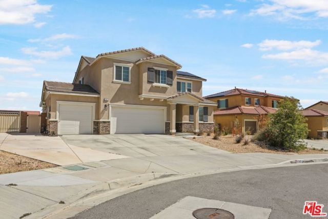 7027 Kristina Court, Lancaster, CA 93536