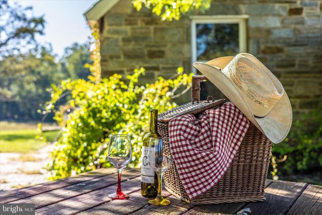 1021 SAFFELL RD, Reisterstown, MD 21136